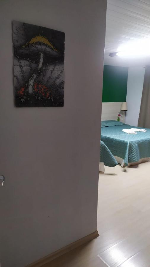 Casa Klos - Quartos Amplos Κουριτίμπα Εξωτερικό φωτογραφία